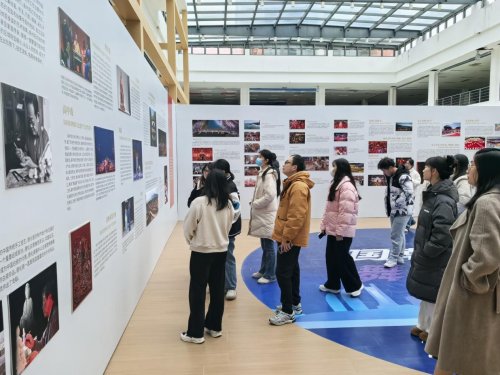 光影傳情 2025年閩臺信俗非遺文化交流圖片展在平潭啟幕